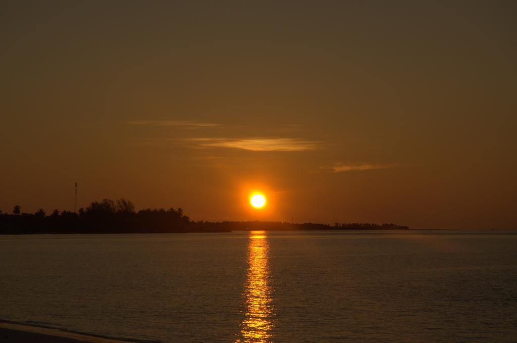 Rasdhoo Coralville Exterior photo